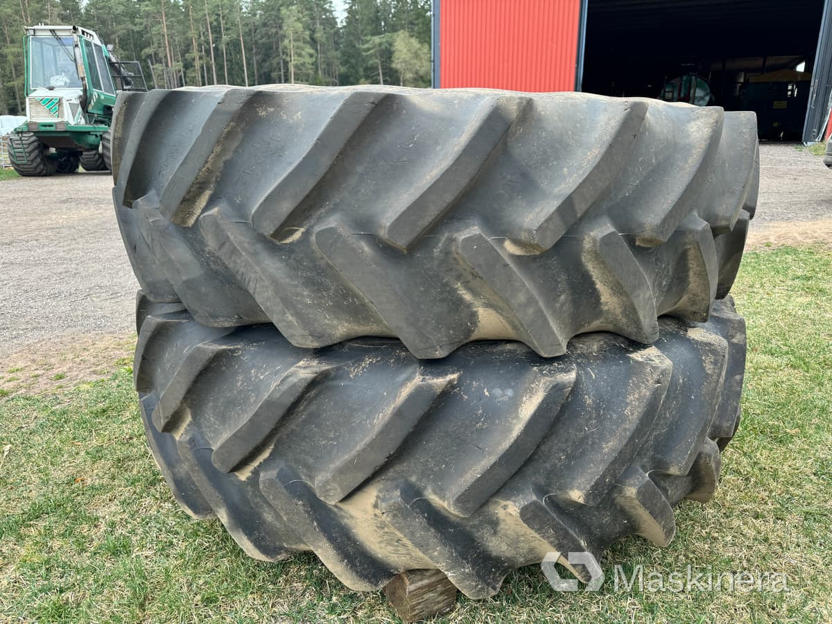 Traktordäck dubbelmontage Good Year 18.4R38 - Guma za Poljoprivredna mašina: slika 2 Traktordäck dubbelmontage Good Year 18.4R38 - Guma za Poljoprivredna mašina: slika 2