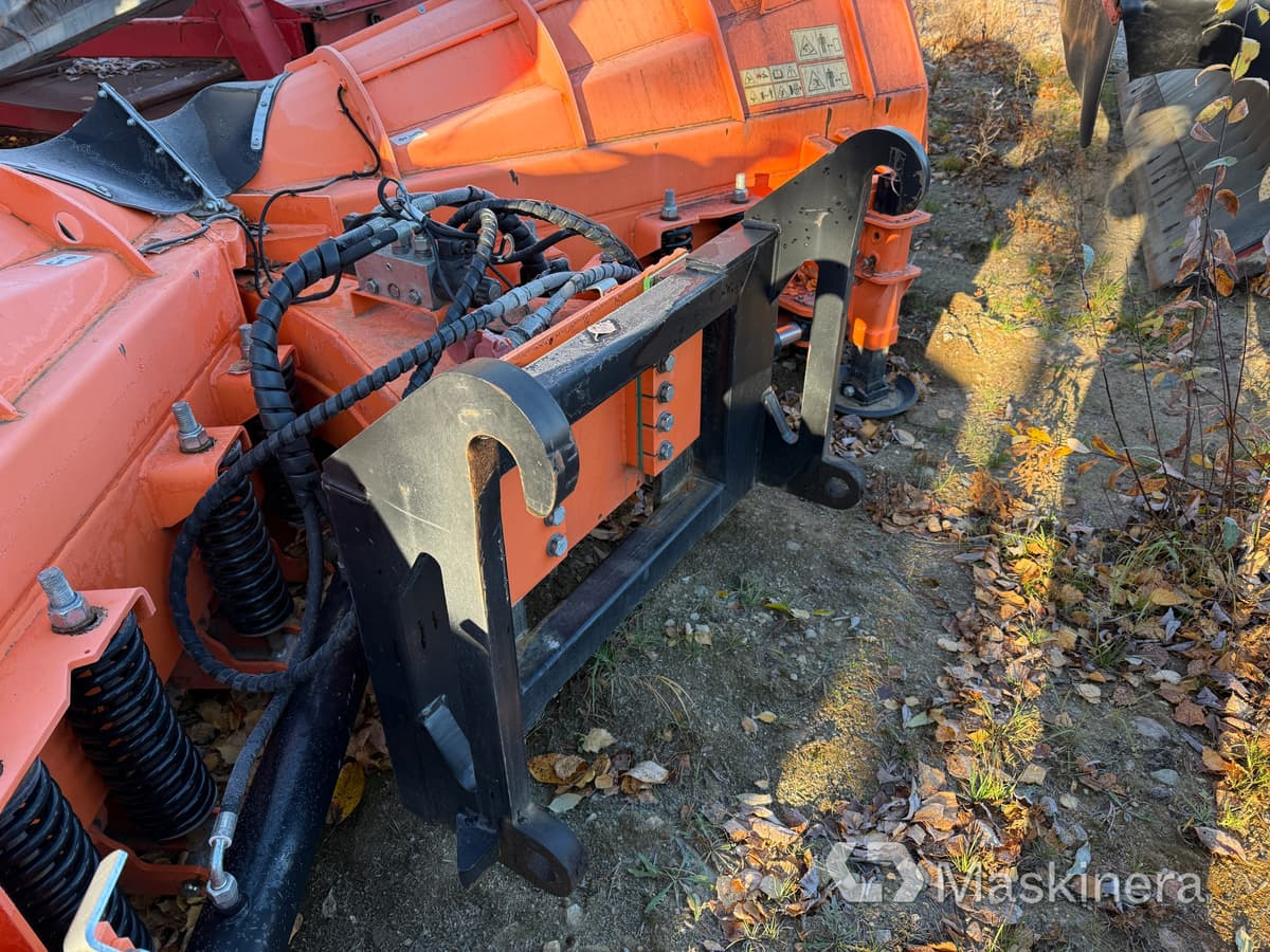 Vikplog PRONAR PWV4000HD - Raonik za sneg: slika 5 Vikplog PRONAR PWV4000HD - Raonik za sneg: slika 5