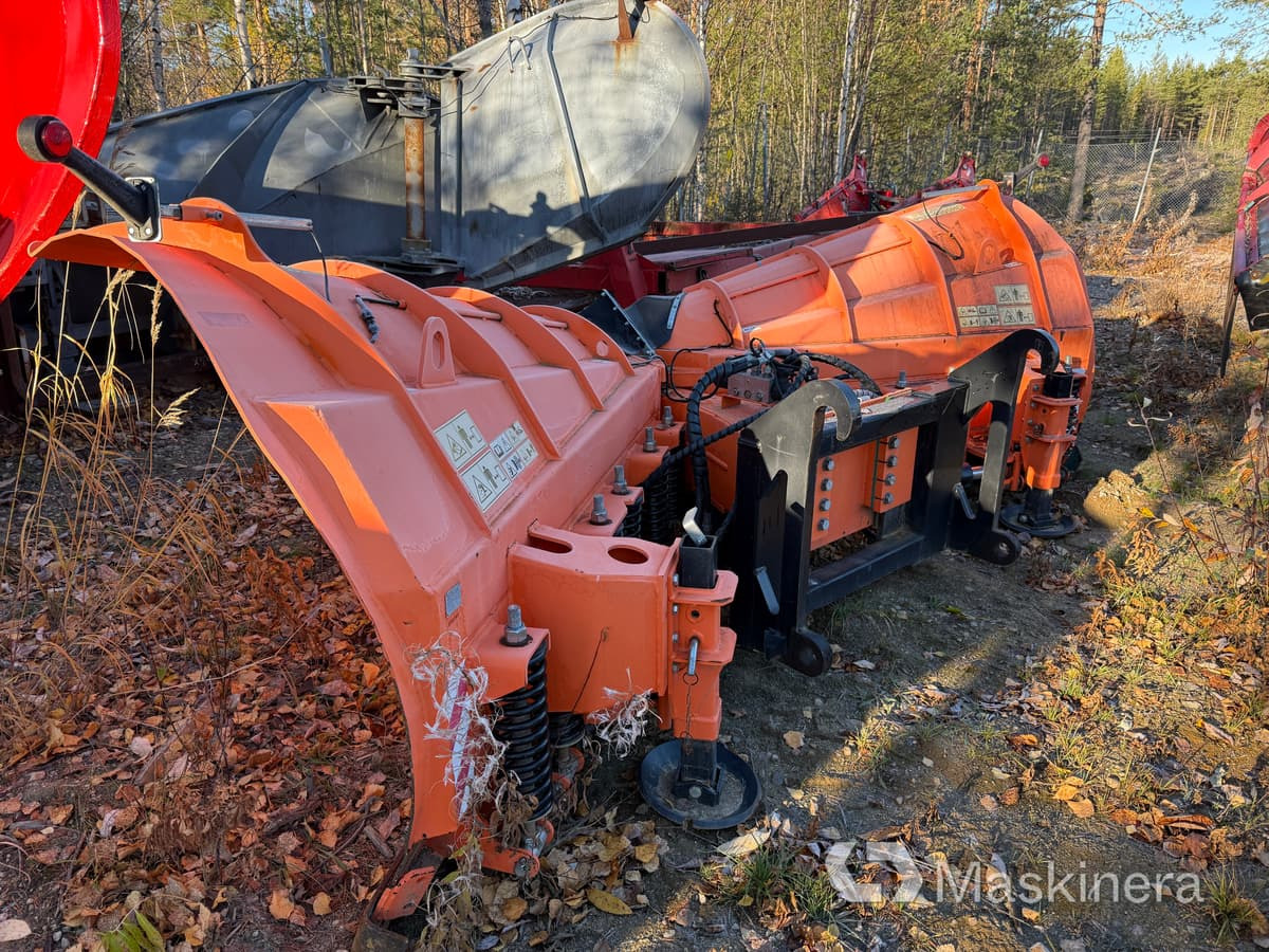 Vikplog PRONAR PWV4000HD - Raonik za sneg: slika 1 Vikplog PRONAR PWV4000HD - Raonik za sneg: slika 1