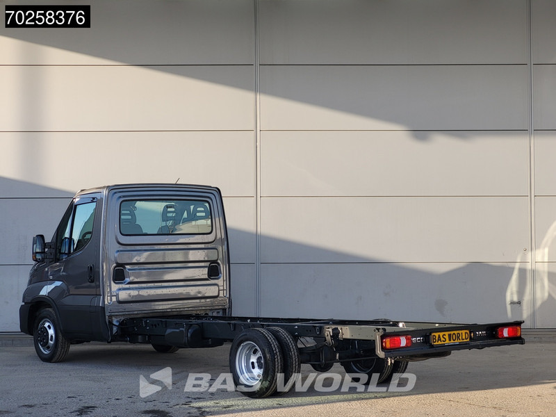 Iveco Daily 35C21 Automaat 410WB Chassis Cabine LED Navi ACC Fahrgestell Airco - Dostavno vozilo: slika 2 Iveco Daily 35C21 Automaat 410WB Chassis Cabine LED Navi ACC Fahrgestell Airco - Dostavno vozilo: slika 2
