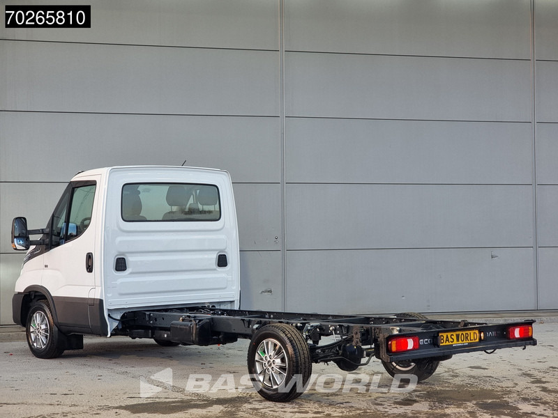 Iveco Daily 35S16 Automaat 410wb 2025model Chassis Cabine Camera Scherm Airco Cruise Fahrgestell Airco Cruise control - Dostavno vozilo: slika 5 Iveco Daily 35S16 Automaat 410wb 2025model Chassis Cabine Camera Scherm Airco Cruise Fahrgestell Airco Cruise control - Dostavno vozilo: slika 5