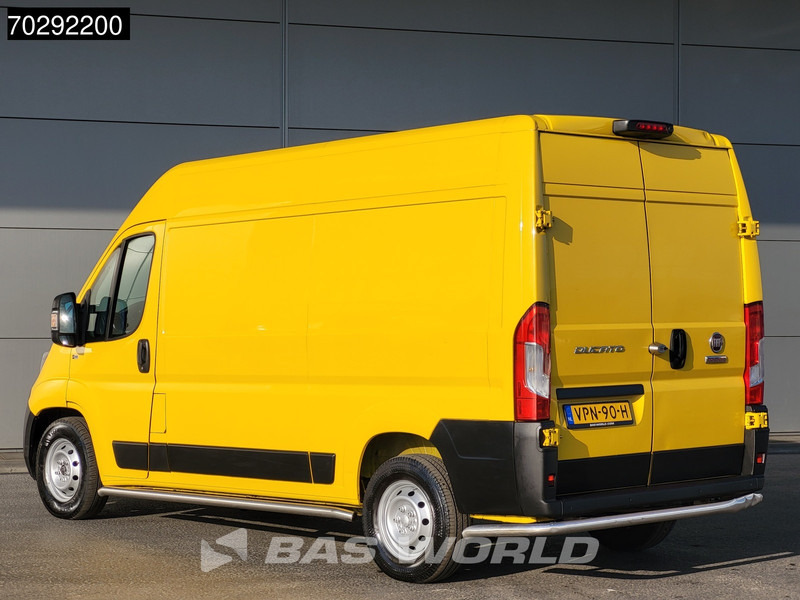 Fiat Ducato 140pk Automaat L2H2 Airco Camera Parkeersensoren Uconnect-display APK 04-2026 Euro6 L2 Camper basis 11m3 Airco - Furgon: slika 2 Fiat Ducato 140pk Automaat L2H2 Airco Camera Parkeersensoren Uconnect-display APK 04-2026 Euro6 L2 Camper basis 11m3 Airco - Furgon: slika 2