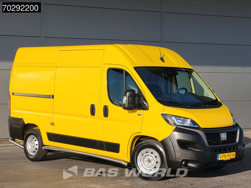 Fiat Ducato 140pk Automaat L2H2 Airco Camera Parkeersensoren Uconnect-display APK 04-2026 Euro6 L2 Camper basis 11m3 Airco - Furgon: slika 3 Fiat Ducato 140pk Automaat L2H2 Airco Camera Parkeersensoren Uconnect-display APK 04-2026 Euro6 L2 Camper basis 11m3 Airco - Furgon: slika 3