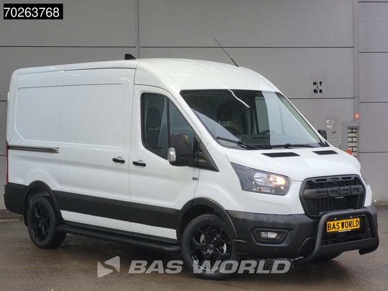 Ford Transit 130pk L2H2 Nieuw! Black Edition Trekhaak Airco Cruise Camera Parkeersensoren 10m3 Airco Trekhaak Cruise control - Mali kombi: slika 3 Ford Transit 130pk L2H2 Nieuw! Black Edition Trekhaak Airco Cruise Camera Parkeersensoren 10m3 Airco Trekhaak Cruise control - Mali kombi: slika 3