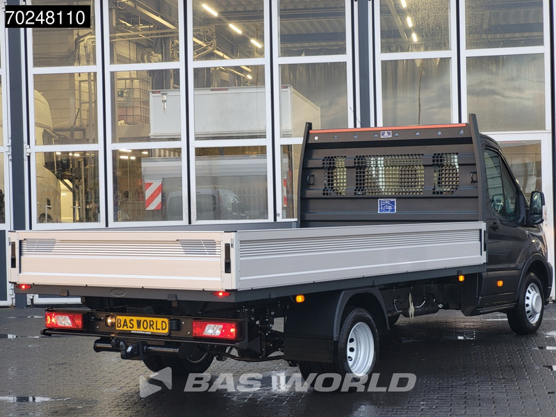 Ford Transit 165pk Open laadbak Dubbellucht Pritsche Trekhaak Airco Cruise Camera Airco Trekhaak Cruise control - Dostavno vozilo s ravnom platformom: slika 5 Ford Transit 165pk Open laadbak Dubbellucht Pritsche Trekhaak Airco Cruise Camera Airco Trekhaak Cruise control - Dostavno vozilo s ravnom platformom: slika 5