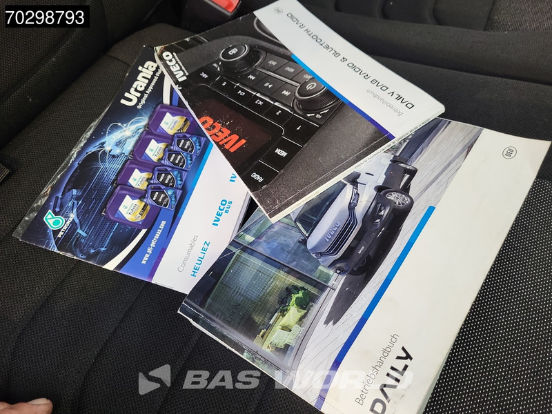 Lizing Iveco Daily 35C16 Laadklep Dubbellucht 160PK Bakwagen Airco Euro6 Meubelbak Koffer Airco Iveco Daily 35C16 Laadklep Dubbellucht 160PK Bakwagen Airco Euro6 Meubelbak Koffer Airco: slika 17