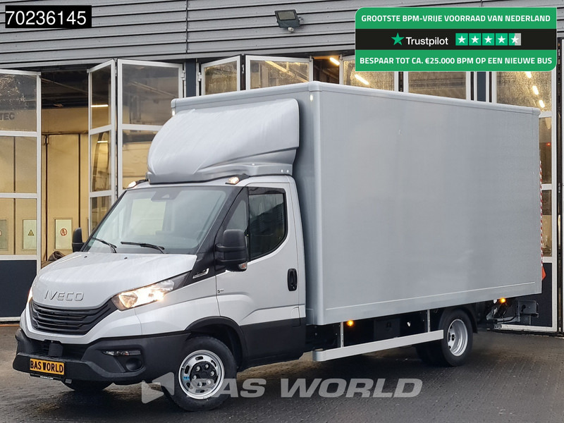 Iveco Daily 35C18 2025 MODEL 3.0L Automaat 1000kg Laadklep ACC Navi Airco Zijdeur Bakwagen Meubelbak Koffer 21m3 Airco - Dostavno vozilo sa zatvorenim sandukom: slika 1 Iveco Daily 35C18 2025 MODEL 3.0L Automaat 1000kg Laadklep ACC Navi Airco Zijdeur Bakwagen Meubelbak Koffer 21m3 Airco - Dostavno vozilo sa zatvorenim sandukom: slika 1