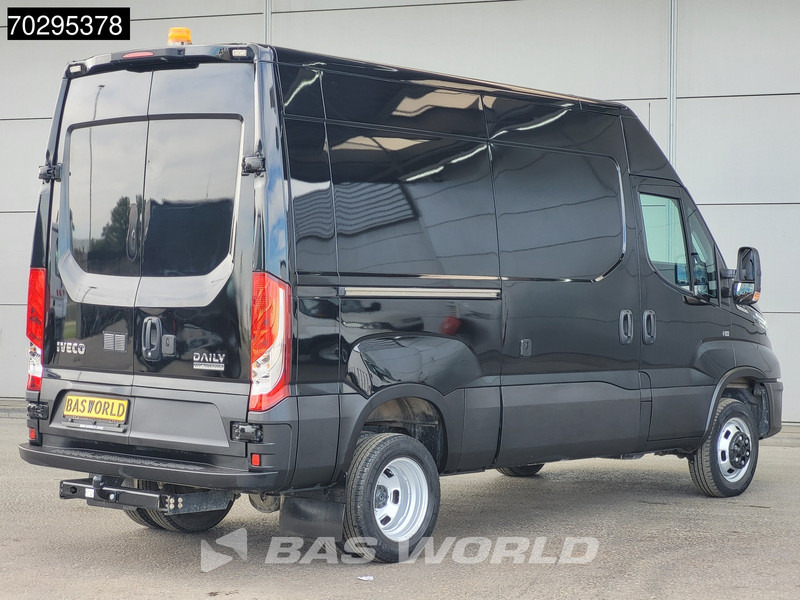 Iveco Daily 35C18 3.0L Automaat L2H2 Dubbellucht 3,5t Trekhaak Navi Airco Cruise Camera Euro6 L2 Airco Trekhaak Cruise control - Furgon: slika 5 Iveco Daily 35C18 3.0L Automaat L2H2 Dubbellucht 3,5t Trekhaak Navi Airco Cruise Camera Euro6 L2 Airco Trekhaak Cruise control - Furgon: slika 5