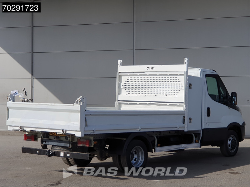 Iveco Daily 35C18 3.0L Automaat Open Laadbak met Kist Dubbellucht 3,5t Trekhaak Airco Euro6 Pritsche Pickup Open Box 2m3 Airco Trekhaak Crui - Dostavno vozilo s ravnom platformom: slika 5 Iveco Daily 35C18 3.0L Automaat Open Laadbak met Kist Dubbellucht 3,5t Trekhaak Airco Euro6 Pritsche Pickup Open Box 2m3 Airco Trekhaak Crui - Dostavno vozilo s ravnom platformom: slika 5