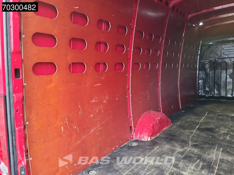 Iveco Daily 35S12 Automaat L3H2 3,5t Trekgewicht Camera Parkeersensoren APK 03-2026 Euro6 L3 - Furgon: slika 5 Iveco Daily 35S12 Automaat L3H2 3,5t Trekgewicht Camera Parkeersensoren APK 03-2026 Euro6 L3 - Furgon: slika 5