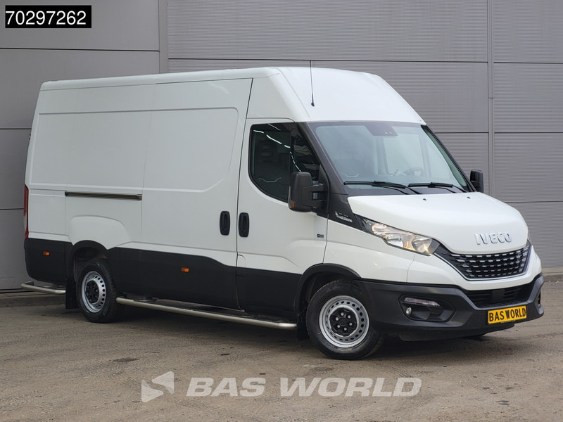 Iveco Daily 35S14 Automaat L2H2 3,5t Trekhaak Airco Cruise Standkachel Euro6 L2 Airco Trekhaak Cruise control - Furgon: slika 5 Iveco Daily 35S14 Automaat L2H2 3,5t Trekhaak Airco Cruise Standkachel Euro6 L2 Airco Trekhaak Cruise control - Furgon: slika 5
