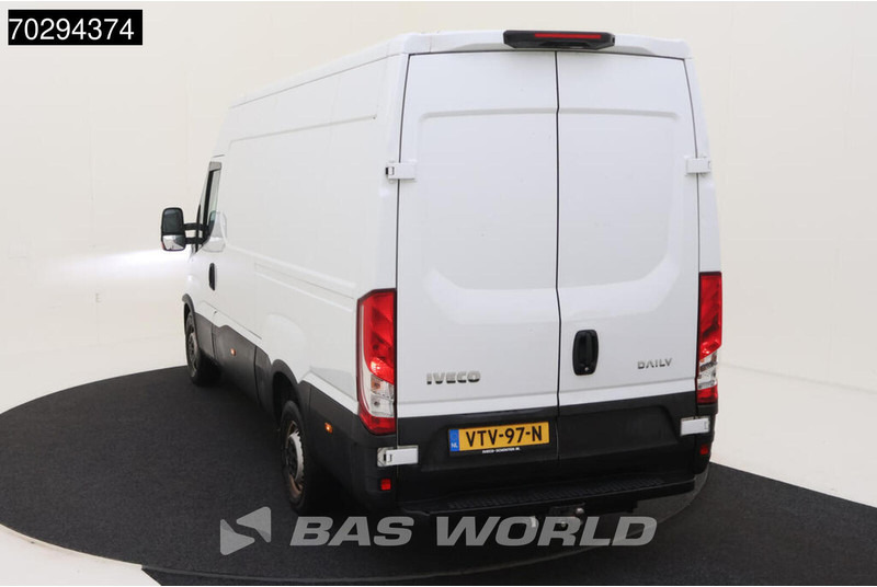 Iveco Daily 35S14 COMING SOON! Automaat L2H2 3,5t Trekhaak LED Airco Cruise Camera Euro6 L2 11m3 Airco Trekhaak Cruise control - Furgon: slika 5 Iveco Daily 35S14 COMING SOON! Automaat L2H2 3,5t Trekhaak LED Airco Cruise Camera Euro6 L2 11m3 Airco Trekhaak Cruise control - Furgon: slika 5