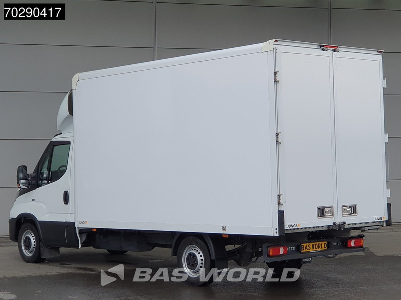 Iveco Daily 35S16 Automaat Bakwagen Achterdeuren 160PK Airco Camera Euro6 Meubelbak Koffer 21m3 Airco - Dostavno vozilo sa zatvorenim sandukom: slika 2 Iveco Daily 35S16 Automaat Bakwagen Achterdeuren 160PK Airco Camera Euro6 Meubelbak Koffer 21m3 Airco - Dostavno vozilo sa zatvorenim sandukom: slika 2