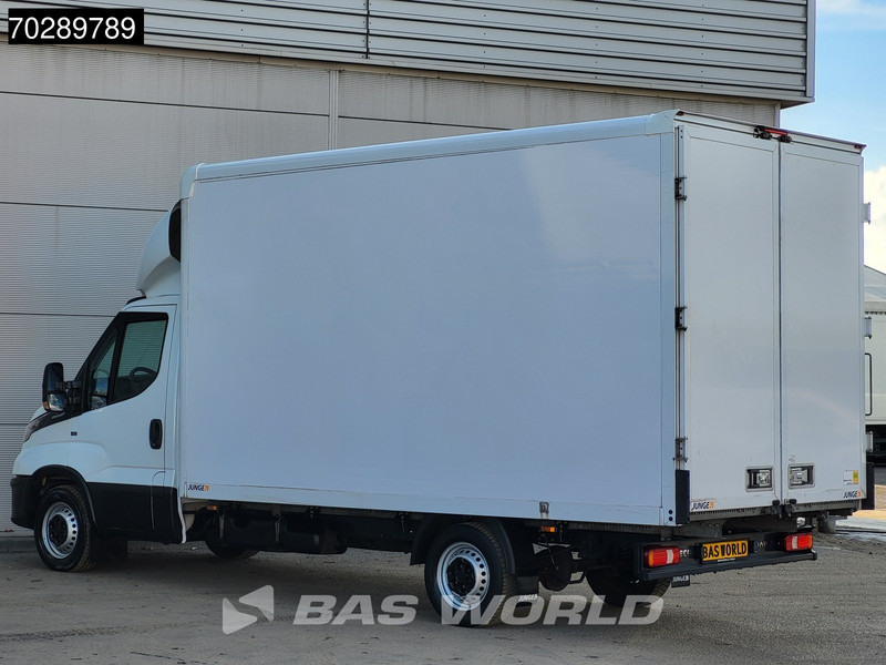 Iveco Daily 35S16 Automaat Bakwagen Achterdeuren 160PK Airco Camera Euro6 Meubelbak Koffer 21m3 Airco - Dostavno vozilo sa zatvorenim sandukom: slika 2 Iveco Daily 35S16 Automaat Bakwagen Achterdeuren 160PK Airco Camera Euro6 Meubelbak Koffer 21m3 Airco - Dostavno vozilo sa zatvorenim sandukom: slika 2