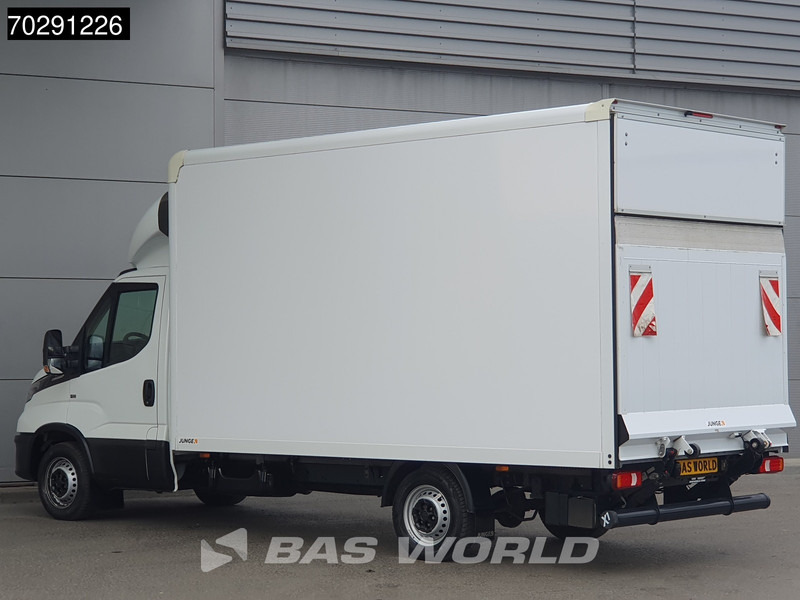 Iveco Daily 35S16 Automaat Bakwagen Laadklep Airco Camera Euro6 Meubelbak Koffer 21m3 Airco - Dostavno vozilo sa zatvorenim sandukom: slika 2 Iveco Daily 35S16 Automaat Bakwagen Laadklep Airco Camera Euro6 Meubelbak Koffer 21m3 Airco - Dostavno vozilo sa zatvorenim sandukom: slika 2