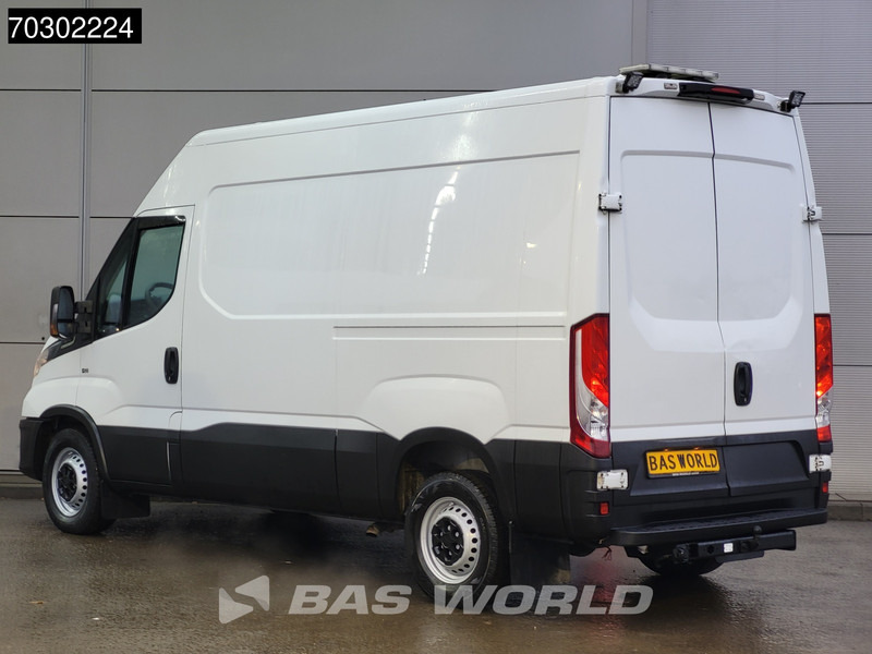 Iveco Daily 35S16 Automaat L2H2 3,5t Trekhaak ACC Navi Airco Camera Werkplaatsinrichting Euro6 L2 Airco Trekhaak - Furgon: slika 2 Iveco Daily 35S16 Automaat L2H2 3,5t Trekhaak ACC Navi Airco Camera Werkplaatsinrichting Euro6 L2 Airco Trekhaak - Furgon: slika 2