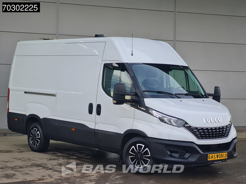 Iveco Daily 35S16 Automaat L2H2 3,5t Trekhaak LED ACC Navi Airco Camera Standkachel Euro6 L2 Airco Trekhaak - Furgon: slika 3 Iveco Daily 35S16 Automaat L2H2 3,5t Trekhaak LED ACC Navi Airco Camera Standkachel Euro6 L2 Airco Trekhaak - Furgon: slika 3