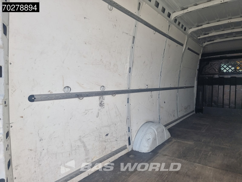 Lizing Iveco Daily 35S16 Automaat L3H2 3,5t Trekhaak Airco Cruise Euro6 L3 16m3 Airco Trekhaak Cruise control Iveco Daily 35S16 Automaat L3H2 3,5t Trekhaak Airco Cruise Euro6 L3 16m3 Airco Trekhaak Cruise control: slika 8
