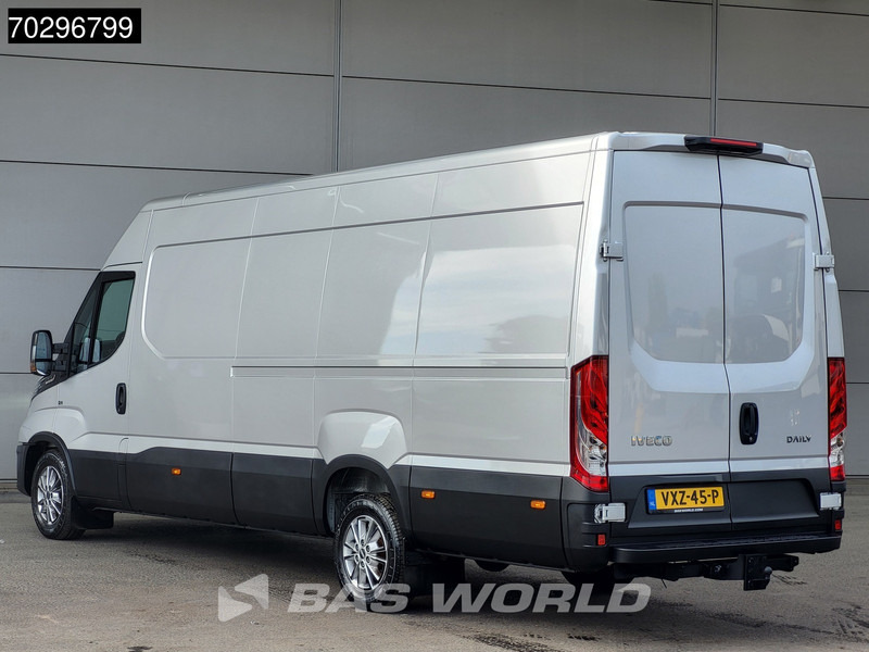 Iveco Daily 35S18 3.0L Automaat L3H2 3,5t Trekhaak 180PK LED ACC Navi Camera APK 08-2026 Euro6 L4H2 Airco Trekhaak - Furgon: slika 2 Iveco Daily 35S18 3.0L Automaat L3H2 3,5t Trekhaak 180PK LED ACC Navi Camera APK 08-2026 Euro6 L4H2 Airco Trekhaak - Furgon: slika 2