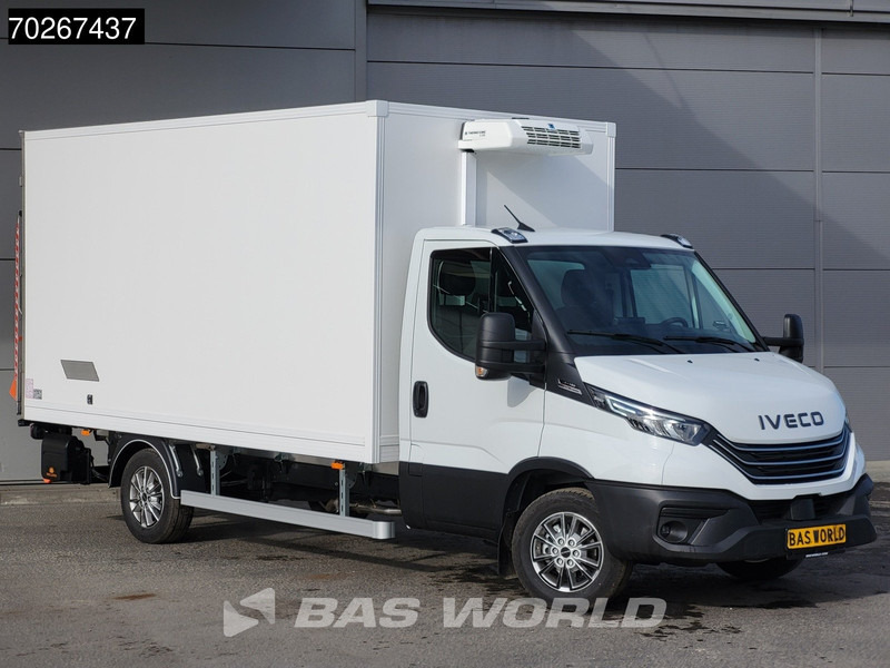 Iveco Daily 35S18 3.0L Koelwagen Laadklep Thermoking C-250 LED ACC Navi Airco Koel Koeler Kühl Kühler Kühlkoffer Bakwagen 20m3 Airco - Dostavno vozilo hladnjača: slika 5 Iveco Daily 35S18 3.0L Koelwagen Laadklep Thermoking C-250 LED ACC Navi Airco Koel Koeler Kühl Kühler Kühlkoffer Bakwagen 20m3 Airco - Dostavno vozilo hladnjača: slika 5