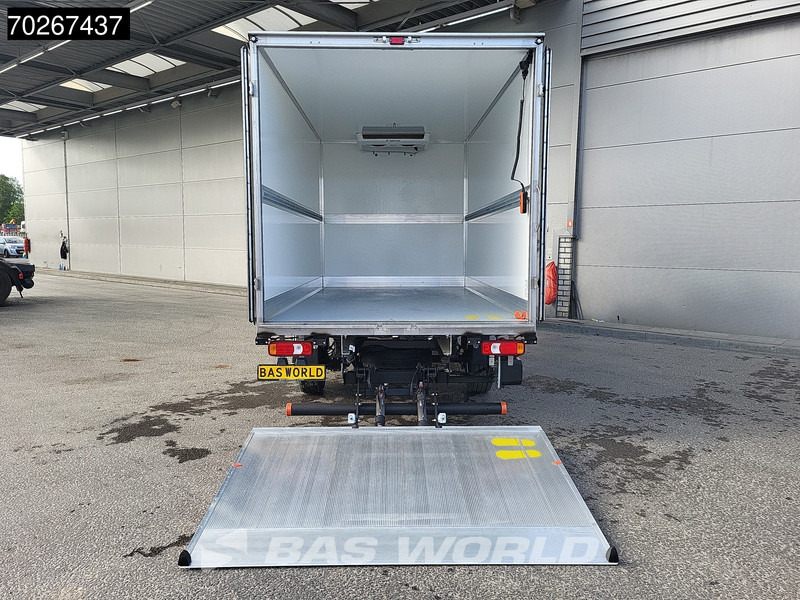 Iveco Daily 35S18 3.0L Koelwagen Laadklep Thermoking C-250 LED ACC Navi Airco Koel Koeler Kühl Kühler Kühlkoffer Bakwagen 20m3 Airco - Dostavno vozilo hladnjača: slika 3 Iveco Daily 35S18 3.0L Koelwagen Laadklep Thermoking C-250 LED ACC Navi Airco Koel Koeler Kühl Kühler Kühlkoffer Bakwagen 20m3 Airco - Dostavno vozilo hladnjača: slika 3