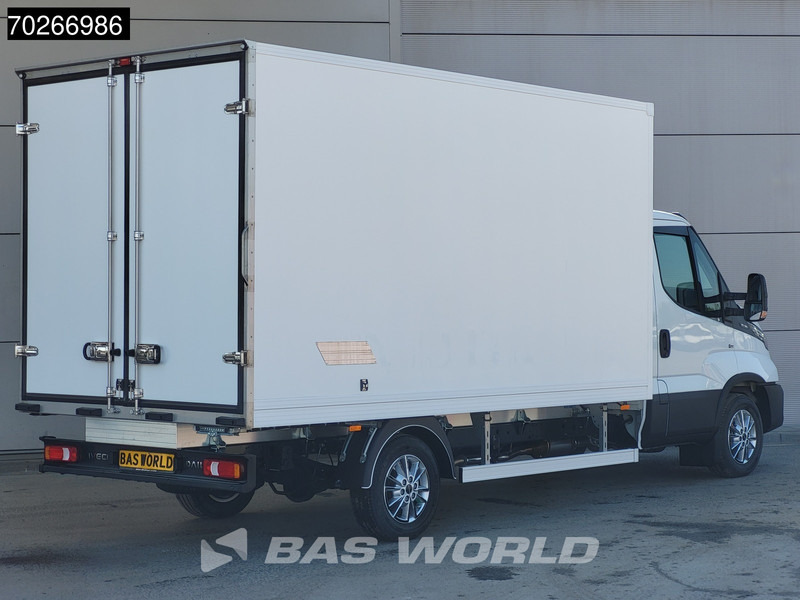 Iveco Daily 35S18 3.0L Koelwagen Thermoking C-250 LED ACC Navi Airco Koel Koeler Kühl Kühler Bakwagen Kühlkoffer 17m3 Airco - Dostavno vozilo hladnjača: slika 5 Iveco Daily 35S18 3.0L Koelwagen Thermoking C-250 LED ACC Navi Airco Koel Koeler Kühl Kühler Bakwagen Kühlkoffer 17m3 Airco - Dostavno vozilo hladnjača: slika 5