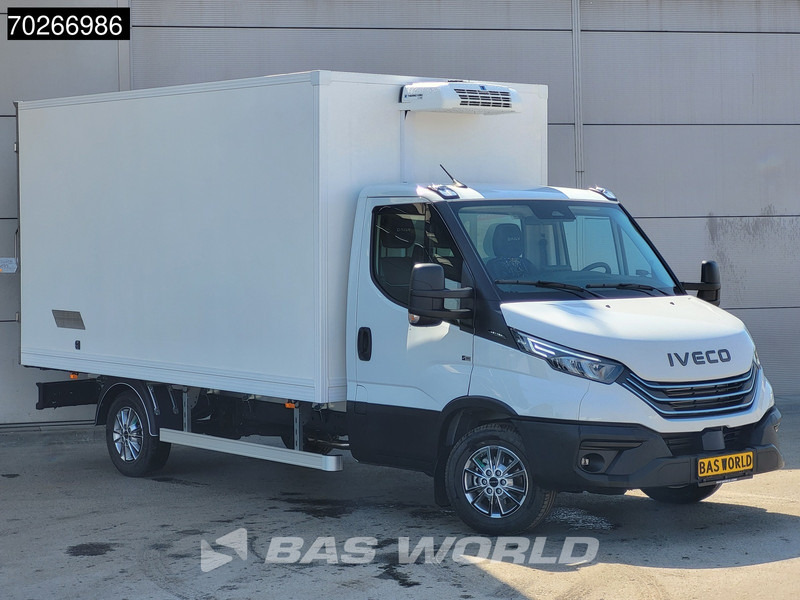 Iveco Daily 35S18 3.0L Koelwagen Thermoking C-250 LED ACC Navi Airco Koel Koeler Kühl Kühler Bakwagen Kühlkoffer 17m3 Airco - Dostavno vozilo hladnjača: slika 2 Iveco Daily 35S18 3.0L Koelwagen Thermoking C-250 LED ACC Navi Airco Koel Koeler Kühl Kühler Bakwagen Kühlkoffer 17m3 Airco - Dostavno vozilo hladnjača: slika 2