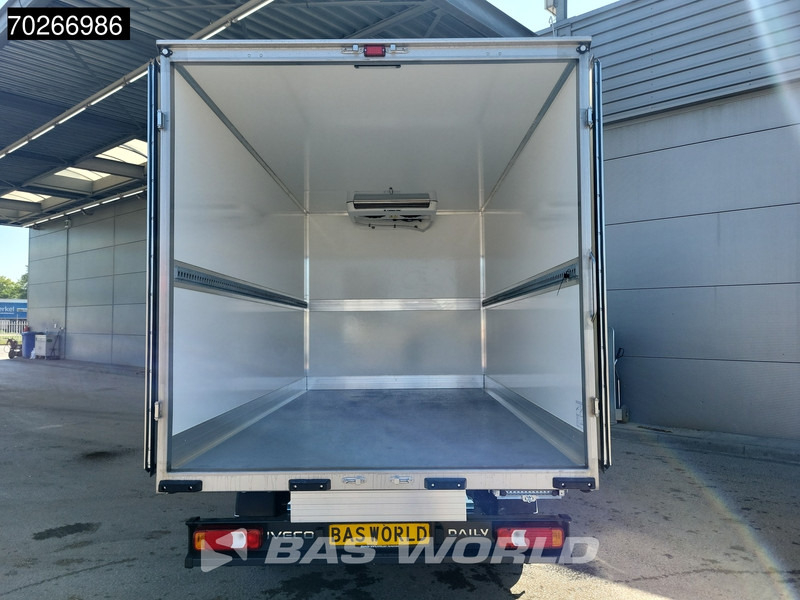 Iveco Daily 35S18 3.0L Koelwagen Thermoking C-250 LED ACC Navi Airco Koel Koeler Kühl Kühler Bakwagen Kühlkoffer 17m3 Airco - Dostavno vozilo hladnjača: slika 3 Iveco Daily 35S18 3.0L Koelwagen Thermoking C-250 LED ACC Navi Airco Koel Koeler Kühl Kühler Bakwagen Kühlkoffer 17m3 Airco - Dostavno vozilo hladnjača: slika 3