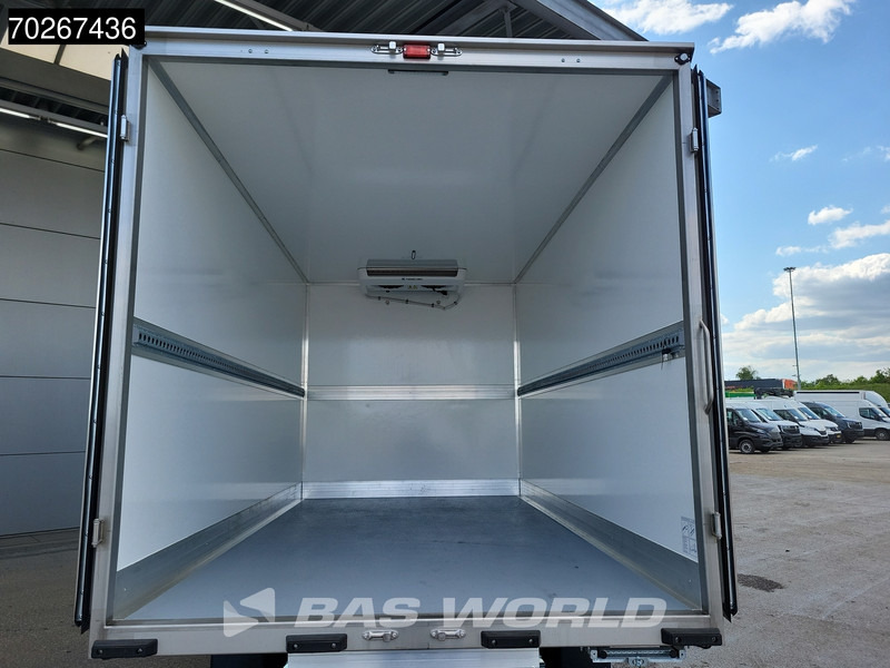 Iveco Daily 35S18 3.0L Koelwagen Thermoking C-250 LED ACC Navi Airco Koel Koeler Kühl Kühler Bakwagen Kühlkoffer 17m3 Airco - Dostavno vozilo hladnjača: slika 3 Iveco Daily 35S18 3.0L Koelwagen Thermoking C-250 LED ACC Navi Airco Koel Koeler Kühl Kühler Bakwagen Kühlkoffer 17m3 Airco - Dostavno vozilo hladnjača: slika 3