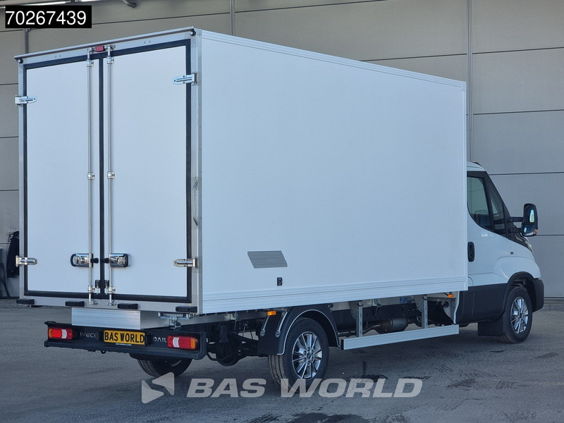 Iveco Daily 35S18 3.0L Koelwagen Vriezer Thermoking V-200 MAX 220V stekker -18 LED Navi Airco ACC Koel Koeler Kühler Bakwagen Kühlwagen Kühl - Dostavno vozilo hladnjača: slika 5 Iveco Daily 35S18 3.0L Koelwagen Vriezer Thermoking V-200 MAX 220V stekker -18 LED Navi Airco ACC Koel Koeler Kühler Bakwagen Kühlwagen Kühl - Dostavno vozilo hladnjača: slika 5