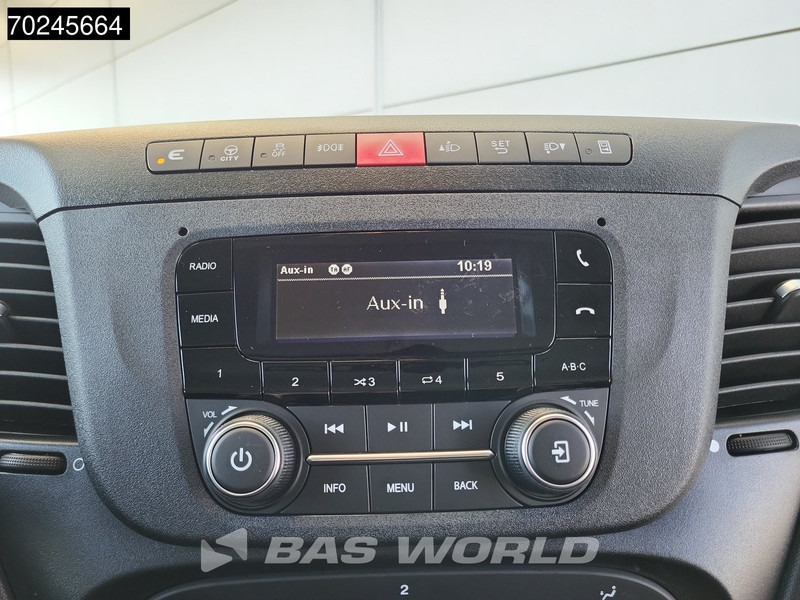 Novu Dostavno vozilo sa ceradom Iveco Daily 35S18 3.0L Laadklep 180PK Schuifzeilen Airco Cruise Bakwagen Euro6 Meubelbak Zeilenwagen Schuifzeil Plane 22m3 Airco Cruise cont: slika 13