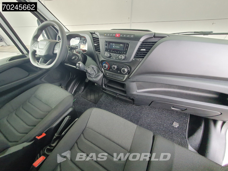 Novu Dostavno vozilo sa ceradom Iveco Daily 35S18 3.0L Laadklep 180PK Schuifzeilen Airco Cruise Bakwagen Euro6 Meubelbak Zeilenwagen Schuifzeil Plane 22m3 Airco Cruise cont: slika 13 Novu Dostavno vozilo sa ceradom Iveco Daily 35S18 3.0L Laadklep 180PK Schuifzeilen Airco Cruise Bakwagen Euro6 Meubelbak Zeilenwagen Schuifzeil Plane 22m3 Airco Cruise cont: slika 13