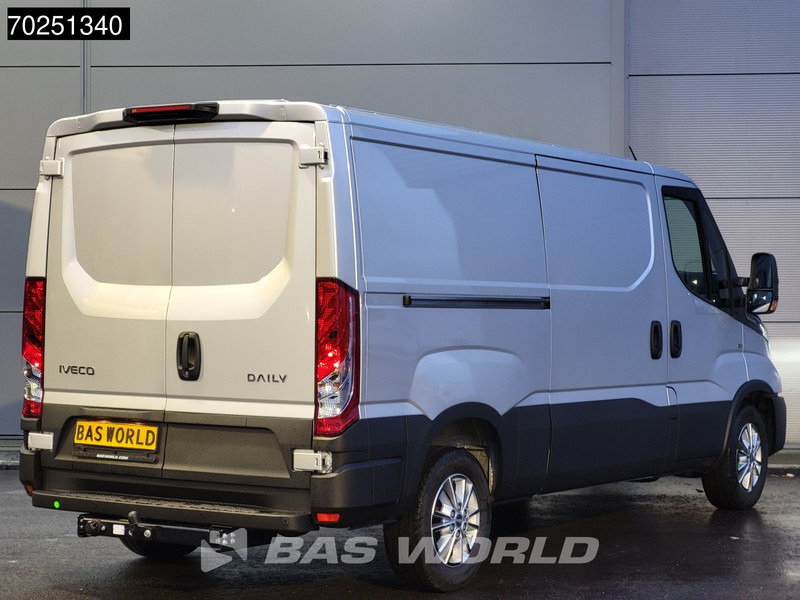 Iveco Daily 35S21 3.0L Automaat L2H1 210PK Laag Dak 2025-Model 3,5t Trekhaak ACC Navi LED Camera Parkeersensoren Euro6 L2 8m3 Airco Trekhaak - Furgon: slika 2 Iveco Daily 35S21 3.0L Automaat L2H1 210PK Laag Dak 2025-Model 3,5t Trekhaak ACC Navi LED Camera Parkeersensoren Euro6 L2 8m3 Airco Trekhaak - Furgon: slika 2
