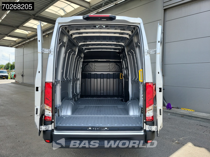 Iveco Daily 35S21 3.0L Automaat L2H2 2025model ACC LED Camera Parkeersensoren L2 3,5t Trekgewicht 12m3 Airco - Furgon: slika 3 Iveco Daily 35S21 3.0L Automaat L2H2 2025model ACC LED Camera Parkeersensoren L2 3,5t Trekgewicht 12m3 Airco - Furgon: slika 3