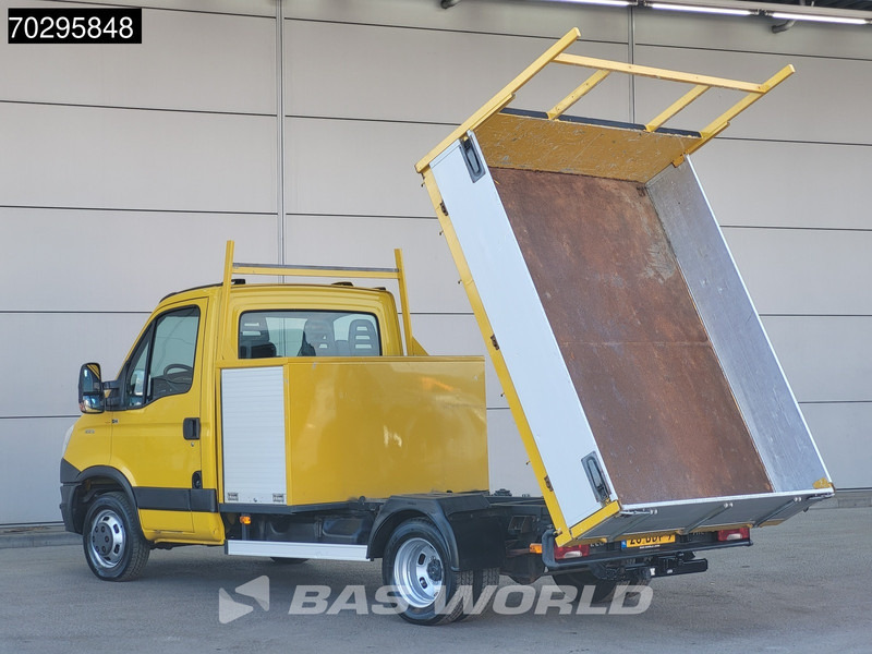 Iveco Daily 50C15 3.0L Kipper met Kist Dubbellucht 3,5t Trekhaak Kieper Tipper Benne Trekhaak - Dostavno vozilo kiper: slika 2 Iveco Daily 50C15 3.0L Kipper met Kist Dubbellucht 3,5t Trekhaak Kieper Tipper Benne Trekhaak - Dostavno vozilo kiper: slika 2