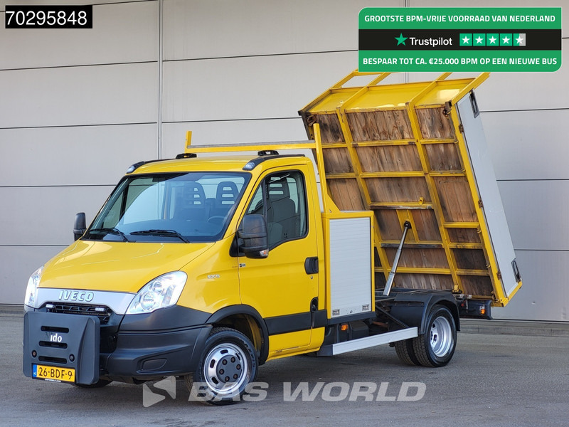Iveco Daily 50C15 3.0L Kipper met Kist Dubbellucht 3,5t Trekhaak Kieper Tipper Benne Trekhaak - Dostavno vozilo kiper: slika 1 Iveco Daily 50C15 3.0L Kipper met Kist Dubbellucht 3,5t Trekhaak Kieper Tipper Benne Trekhaak - Dostavno vozilo kiper: slika 1