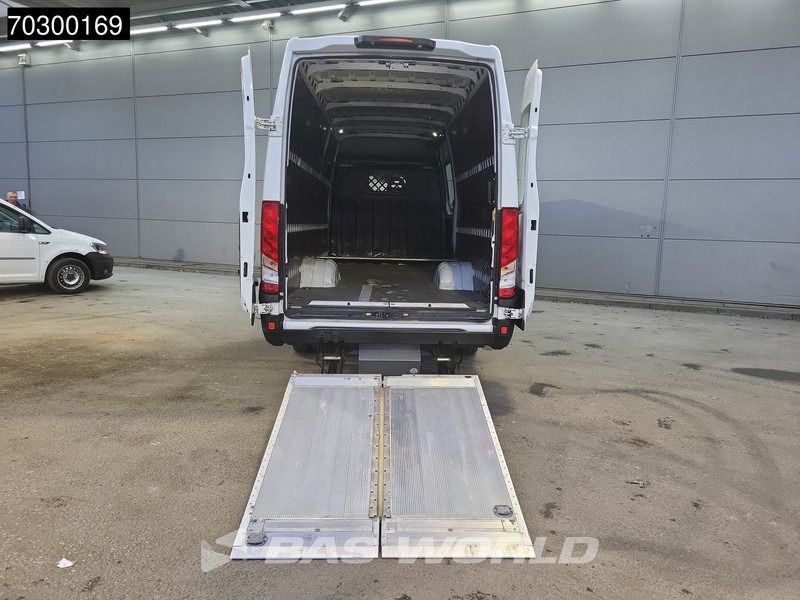 Iveco Daily 50C18 3.0L Laadklep Automaat Dubbellucht 180PK L3H2 Cruise Euro6 L3 Cruise control - Furgon: slika 3 Iveco Daily 50C18 3.0L Laadklep Automaat Dubbellucht 180PK L3H2 Cruise Euro6 L3 Cruise control - Furgon: slika 3