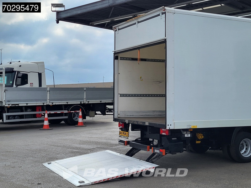 Iveco Daily 70C18 3.0L Automaat Laadklep 7tons 6meter Bakwagen Luchtvering Airco Cruise Meubelbak Koffer 36m3 Airco Cruise control - Dostavno vozilo sa zatvorenim sandukom: slika 3 Iveco Daily 70C18 3.0L Automaat Laadklep 7tons 6meter Bakwagen Luchtvering Airco Cruise Meubelbak Koffer 36m3 Airco Cruise control - Dostavno vozilo sa zatvorenim sandukom: slika 3