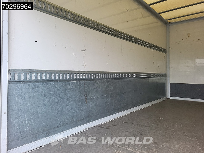 Dostavno vozilo sa zatvorenim sandukom MAN TGE 3.140 Laadklep Automaat Bakwagen Airco Cruise Camera Euro6 Meubelbak Koffer Airco Cruise control: slika 8 Dostavno vozilo sa zatvorenim sandukom MAN TGE 3.140 Laadklep Automaat Bakwagen Airco Cruise Camera Euro6 Meubelbak Koffer Airco Cruise control: slika 8