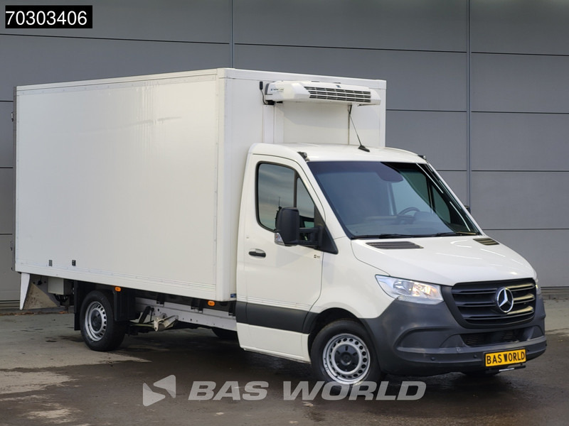 Mercedes-Benz Sprinter 314 CDI Automaat Bakwagen Gekoeld Thermo King V200 MAX Airco Camera Parkeersensoren Euro6 Koeler Koelwagen Kühlwagen Kühlkoffer - Dostavno vozilo hladnjača: slika 3 Mercedes-Benz Sprinter 314 CDI Automaat Bakwagen Gekoeld Thermo King V200 MAX Airco Camera Parkeersensoren Euro6 Koeler Koelwagen Kühlwagen Kühlkoffer - Dostavno vozilo hladnjača: slika 3