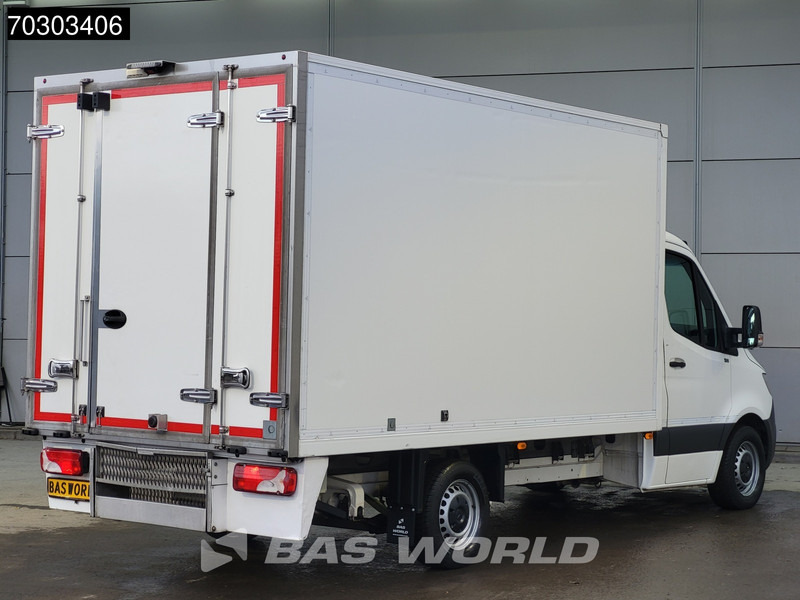Mercedes-Benz Sprinter 314 CDI Automaat Bakwagen Gekoeld Thermo King V200 MAX Airco Camera Parkeersensoren Euro6 Koeler Koelwagen Kühlwagen Kühlkoffer - Dostavno vozilo hladnjača: slika 5 Mercedes-Benz Sprinter 314 CDI Automaat Bakwagen Gekoeld Thermo King V200 MAX Airco Camera Parkeersensoren Euro6 Koeler Koelwagen Kühlwagen Kühlkoffer - Dostavno vozilo hladnjača: slika 5