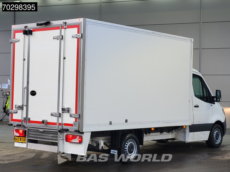 Mercedes-Benz Sprinter 314 CDI Automaat Koelwagen Thermo King V-200MAX Airco Camera Euro6 Bakwagen Gekoeld Koel Koeler Kühl Kühler Kühlwagen Kühlkoffer - Dostavno vozilo hladnjača: slika 5 Mercedes-Benz Sprinter 314 CDI Automaat Koelwagen Thermo King V-200MAX Airco Camera Euro6 Bakwagen Gekoeld Koel Koeler Kühl Kühler Kühlwagen Kühlkoffer - Dostavno vozilo hladnjača: slika 5