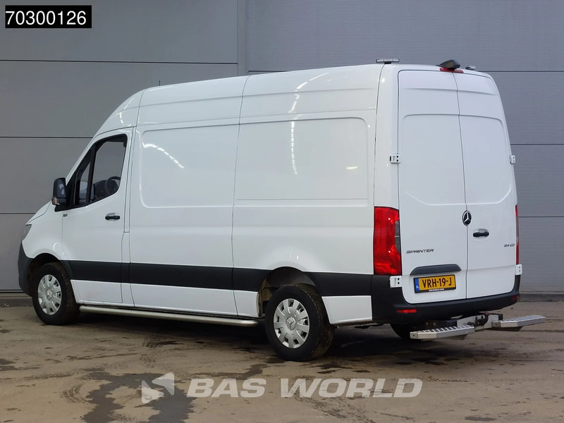 Mercedes-Benz Sprinter 314 CDI L2H2 Trekhaak Airco Cruise Camera MBUX CarPlay Euro6 L2 Airco Trekhaak Cruise control - Furgon: slika 2 Mercedes-Benz Sprinter 314 CDI L2H2 Trekhaak Airco Cruise Camera MBUX CarPlay Euro6 L2 Airco Trekhaak Cruise control - Furgon: slika 2