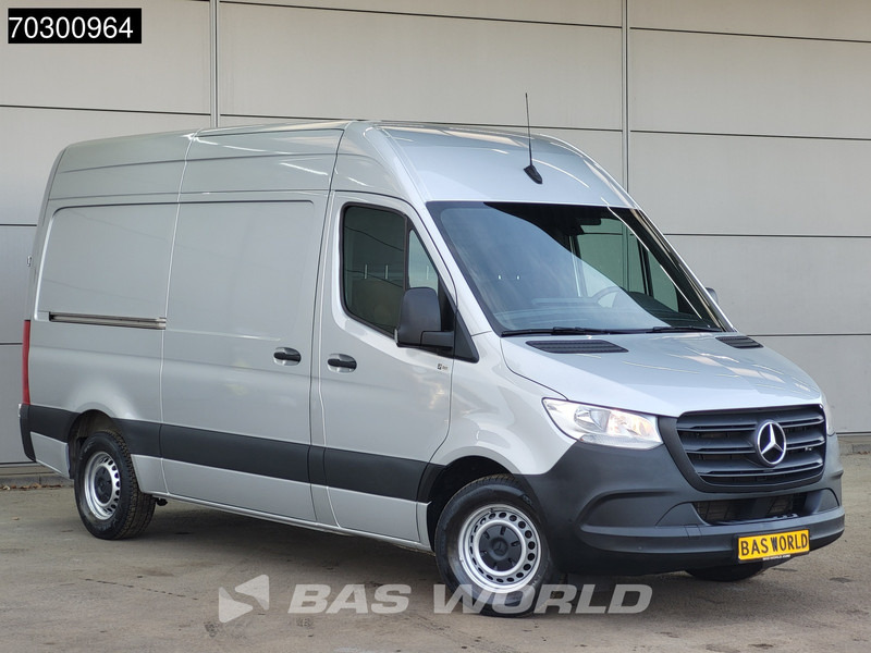 Mercedes-Benz Sprinter 315 CDI Automaat L2H2 150PK Airco Camera Parkeersensoren MBUX CarPlay Euro6 L2 Airco - Furgon: slika 5 Mercedes-Benz Sprinter 315 CDI Automaat L2H2 150PK Airco Camera Parkeersensoren MBUX CarPlay Euro6 L2 Airco - Furgon: slika 5