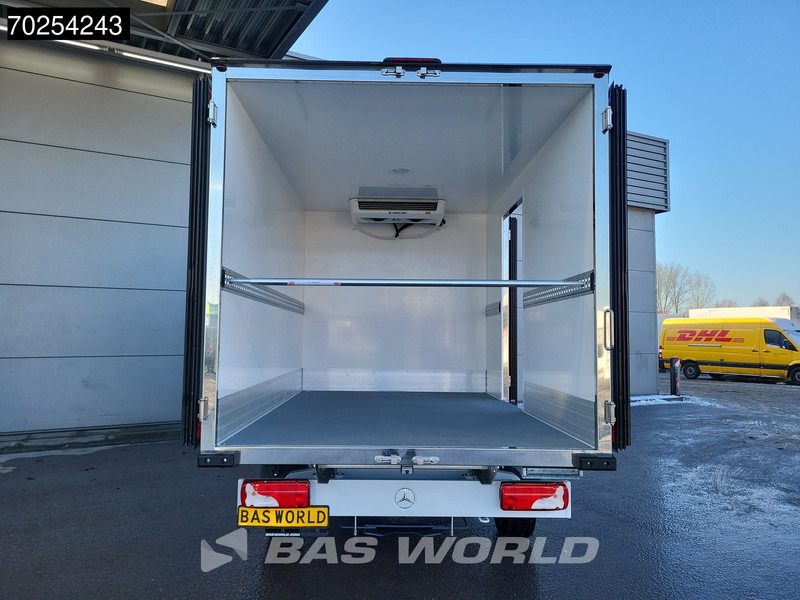 Mercedes-Benz Sprinter 315 CDI Koelwagen Thermo King V-300max 230V stekker Bakwagen Koel Kühlwagen 13m3 Airco Cruise control - Dostavno vozilo hladnjača: slika 3 Mercedes-Benz Sprinter 315 CDI Koelwagen Thermo King V-300max 230V stekker Bakwagen Koel Kühlwagen 13m3 Airco Cruise control - Dostavno vozilo hladnjača: slika 3
