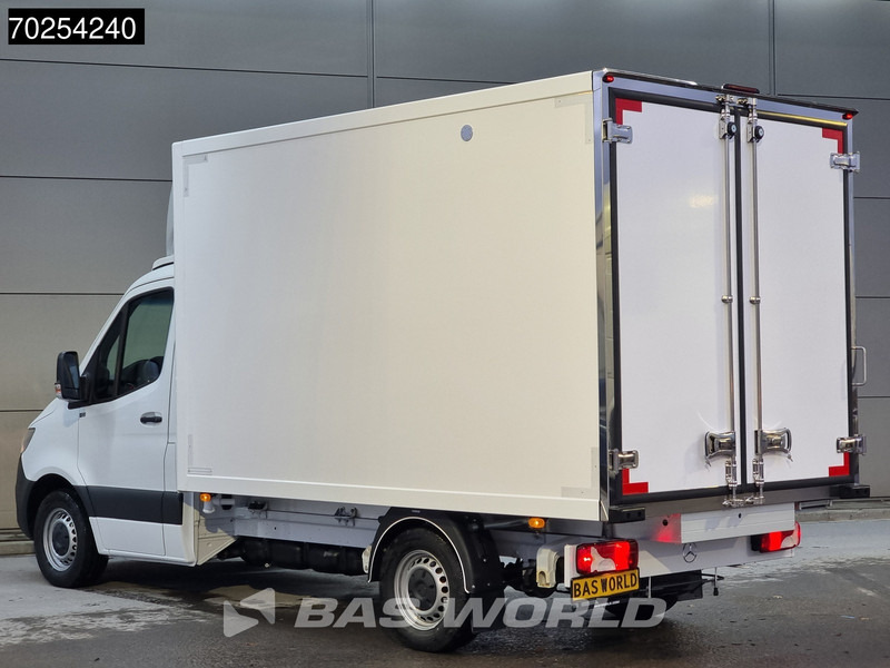 Mercedes-Benz Sprinter 315 CDI Koelwagen Thermo King V-300max 230V stekker Bakwagen Koel Kühlwagen 13m3 Airco Cruise control - Dostavno vozilo hladnjača: slika 2 Mercedes-Benz Sprinter 315 CDI Koelwagen Thermo King V-300max 230V stekker Bakwagen Koel Kühlwagen 13m3 Airco Cruise control - Dostavno vozilo hladnjača: slika 2