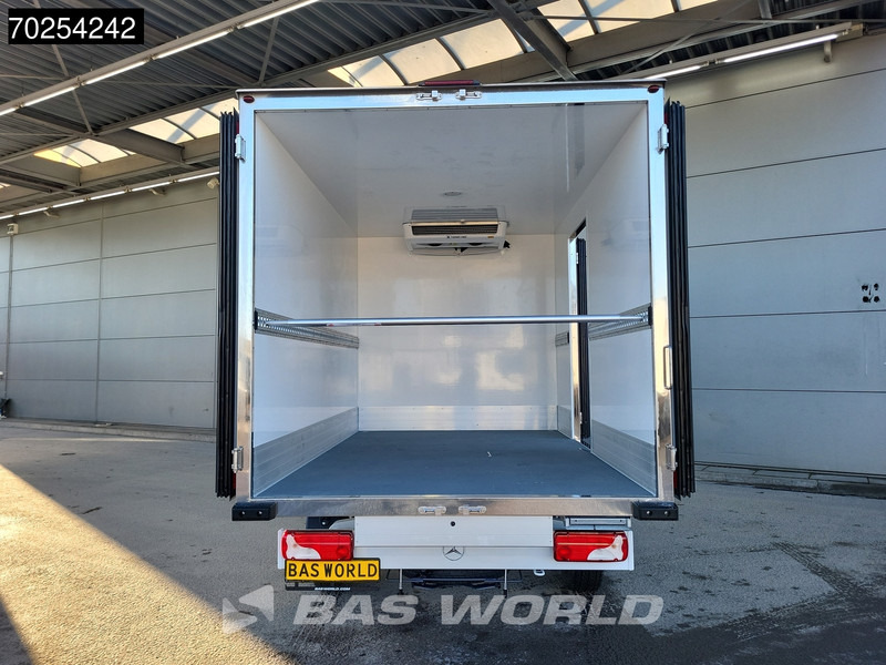 Mercedes-Benz Sprinter 315 CDI Koelwagen Thermo King V-300max 230V stekker Bakwagen Koel Kühlwagen 13m3 Airco - Dostavno vozilo hladnjača: slika 5 Mercedes-Benz Sprinter 315 CDI Koelwagen Thermo King V-300max 230V stekker Bakwagen Koel Kühlwagen 13m3 Airco - Dostavno vozilo hladnjača: slika 5