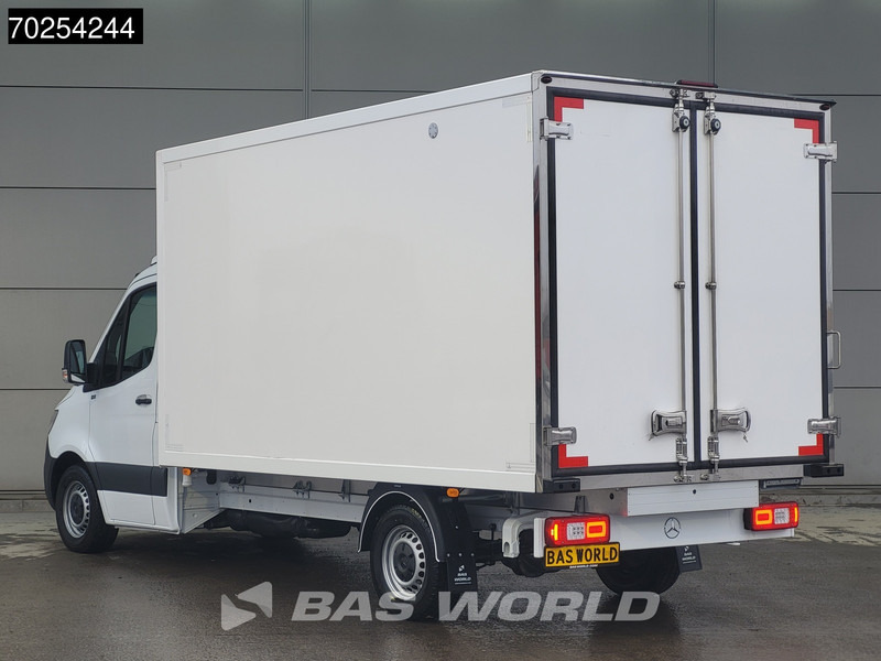 Mercedes-Benz Sprinter 315 CDI Koelwagen Thermo King V-300max 230V stekker Bakwagen Koel Kühlwagen 16m3 Airco Cruise control - Dostavno vozilo hladnjača: slika 2 Mercedes-Benz Sprinter 315 CDI Koelwagen Thermo King V-300max 230V stekker Bakwagen Koel Kühlwagen 16m3 Airco Cruise control - Dostavno vozilo hladnjača: slika 2