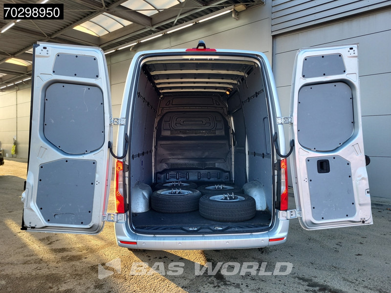 Mercedes-Benz Sprinter 315 CDI Special Edition Automaat L2H2 150PK Airco Cruise Camera Parkeersensoren MBUX CarPlay Velgen Euro6 L2 12m3 Airco - Mali kombi: slika 3 Mercedes-Benz Sprinter 315 CDI Special Edition Automaat L2H2 150PK Airco Cruise Camera Parkeersensoren MBUX CarPlay Velgen Euro6 L2 12m3 Airco - Mali kombi: slika 3