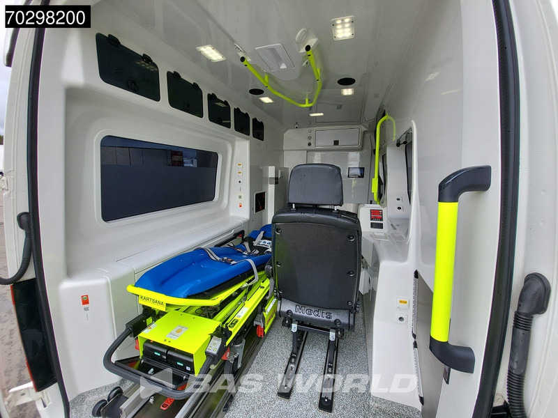 Mercedes-Benz Sprinter 316 CDI Ambulance Brancard Automaat Ziekenwagen Airco Cruise Camera Parkeersensoren Standkachel Euro6 Rettungswagen Krankenwagen - Vozilo hitne pomoći: slika 5 Mercedes-Benz Sprinter 316 CDI Ambulance Brancard Automaat Ziekenwagen Airco Cruise Camera Parkeersensoren Standkachel Euro6 Rettungswagen Krankenwagen - Vozilo hitne pomoći: slika 5